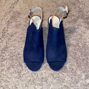 Vince Camuto navy heels